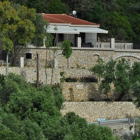 度假居 Poli Stavros (Ithaka)