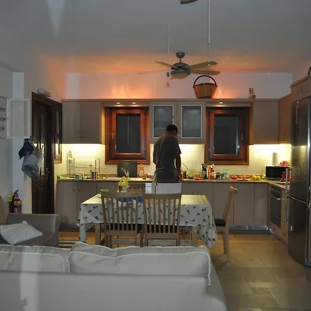 Poli Stavros (Ithaka)