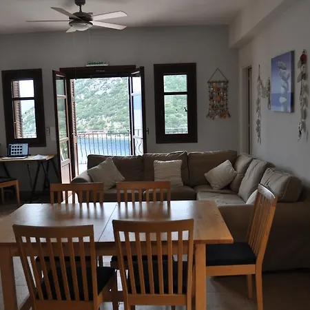 Poli Stavros (Ithaka)